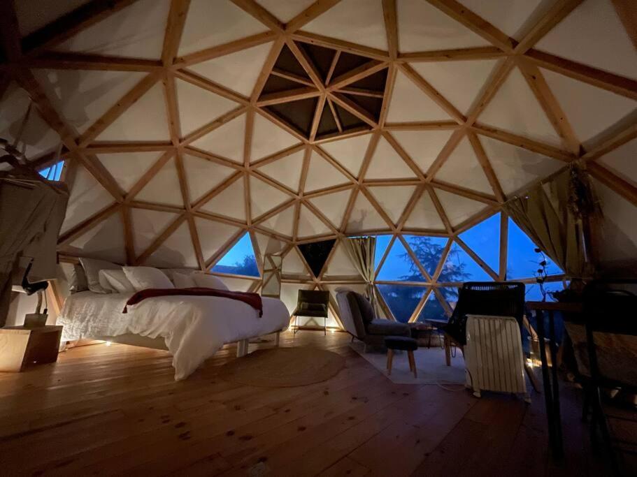 Dome Insolite Cedre Jacuzzi Et Petits Dejeuners Inclus Lagraulet-du-Gers Exteriör bild